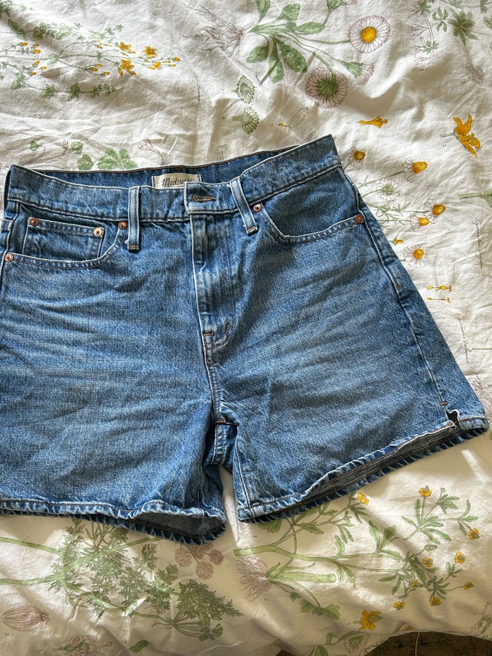 Madewell relaxed mid length shorts